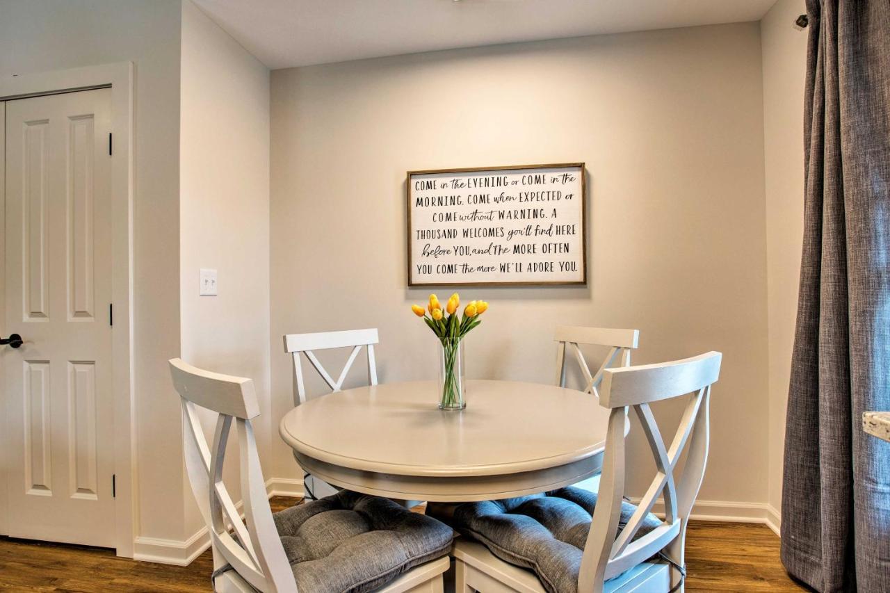 Saluda Main Street Retreat - Central Location! 外观 照片